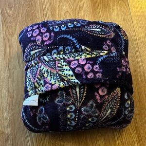 VB Batik Leaves Travel Pillow